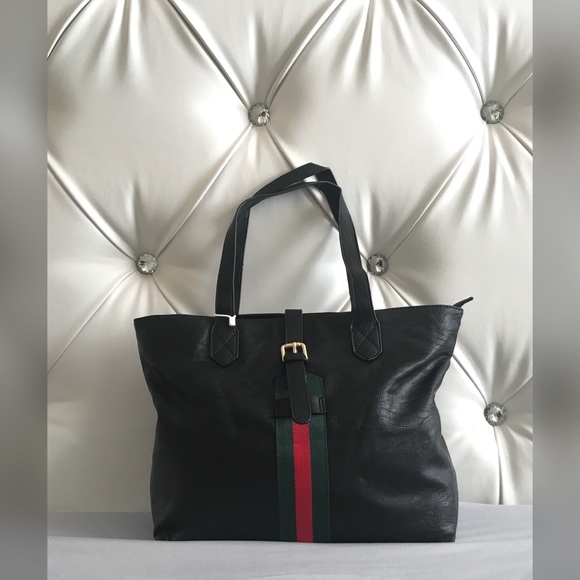 Handbags - 🖤NEW 💚WITH ❤️ TAGS 🔥 CHICH HANDBAG